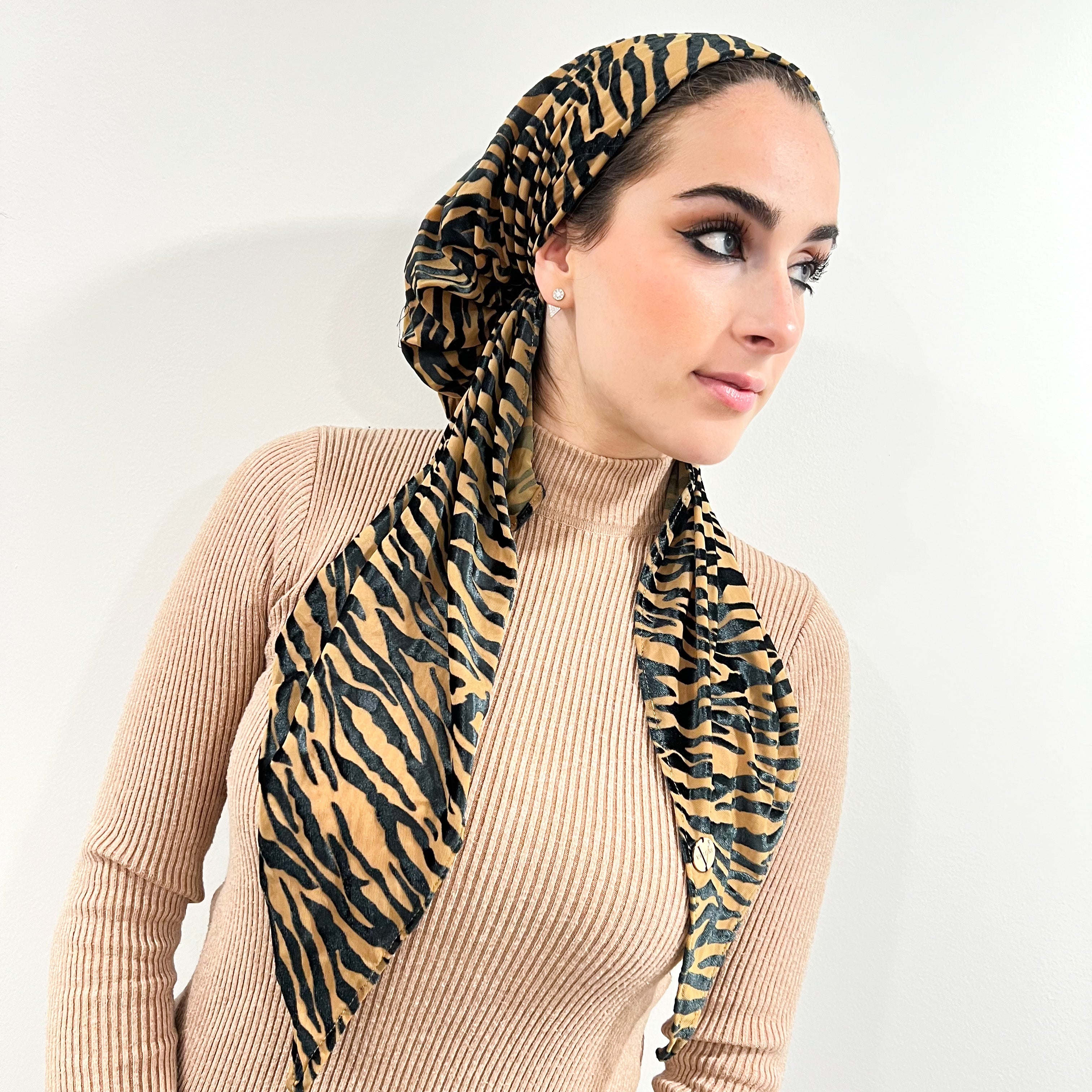 Tiger Velvet Pre-Tied Scarf - Camel