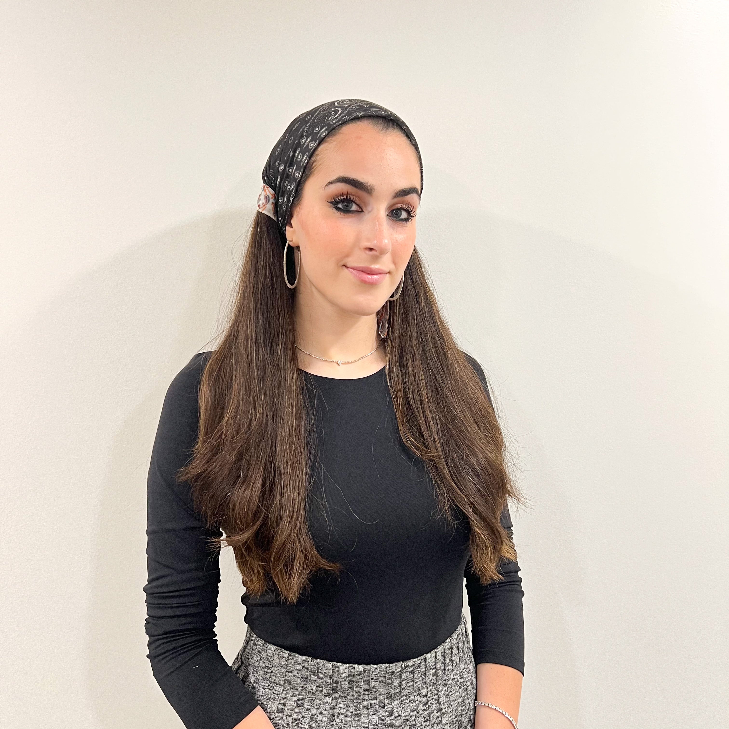 Annie XS Square Scarf