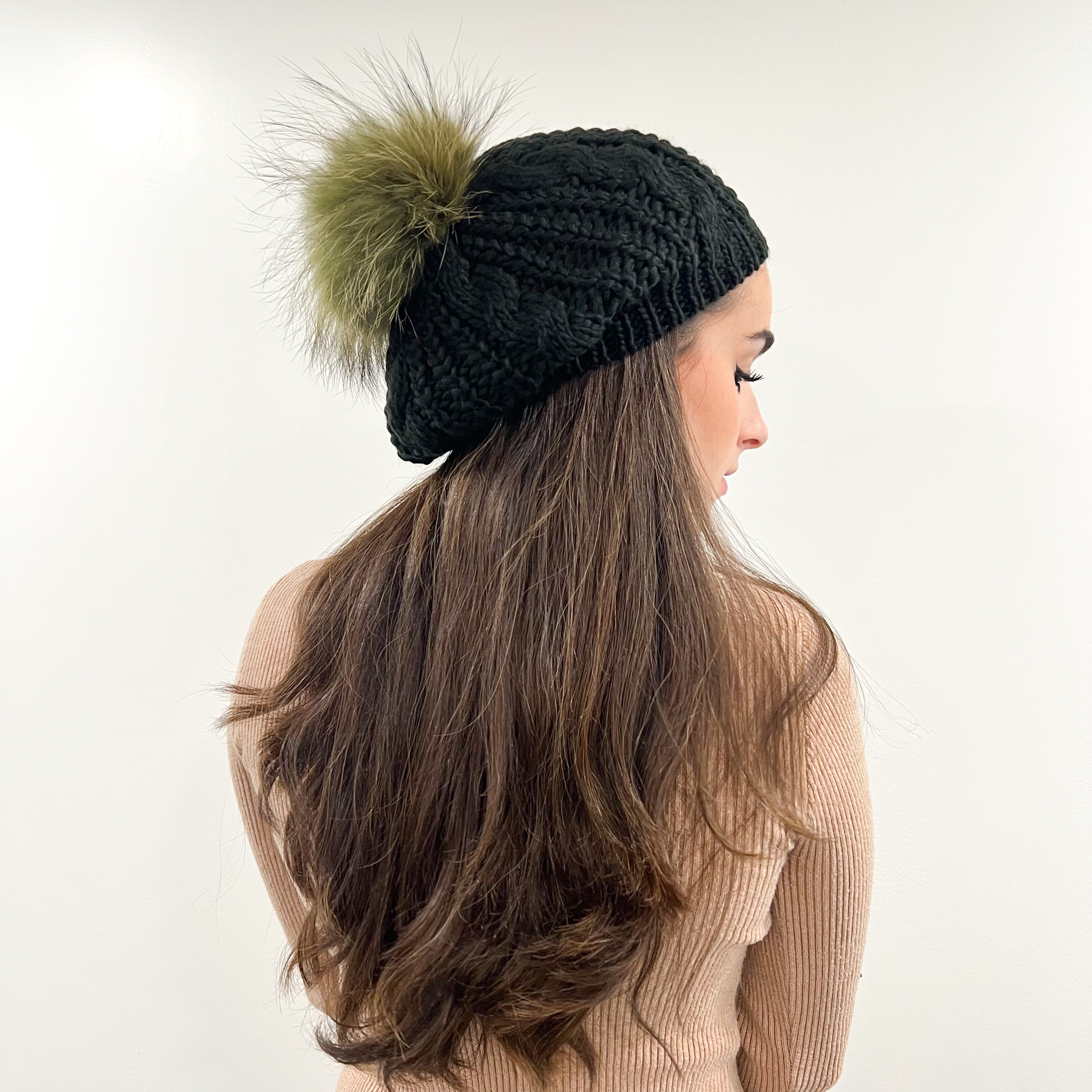 Black Winter Solid Pom Pom Cable Knit Beret