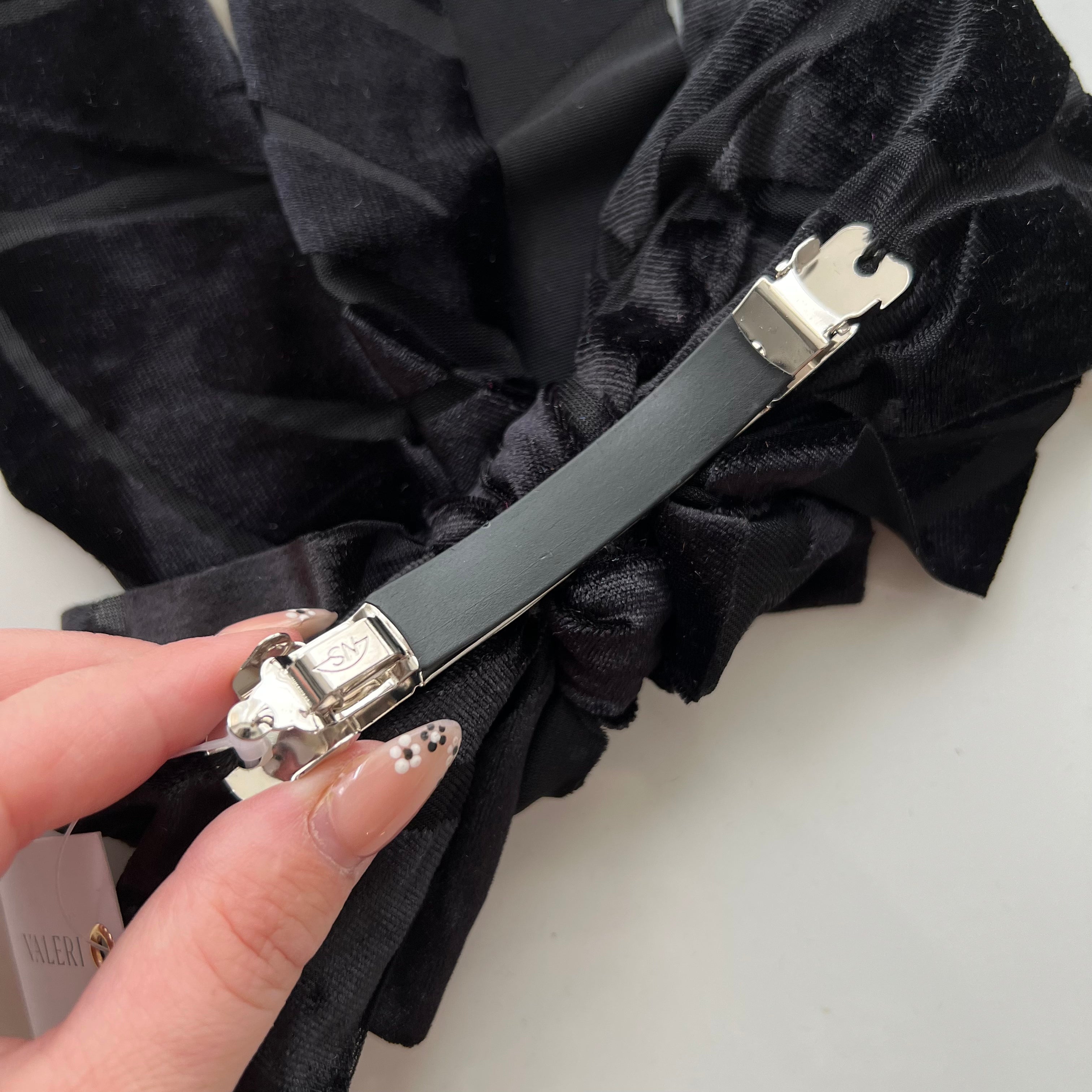 Jen Velvet Bow - Black