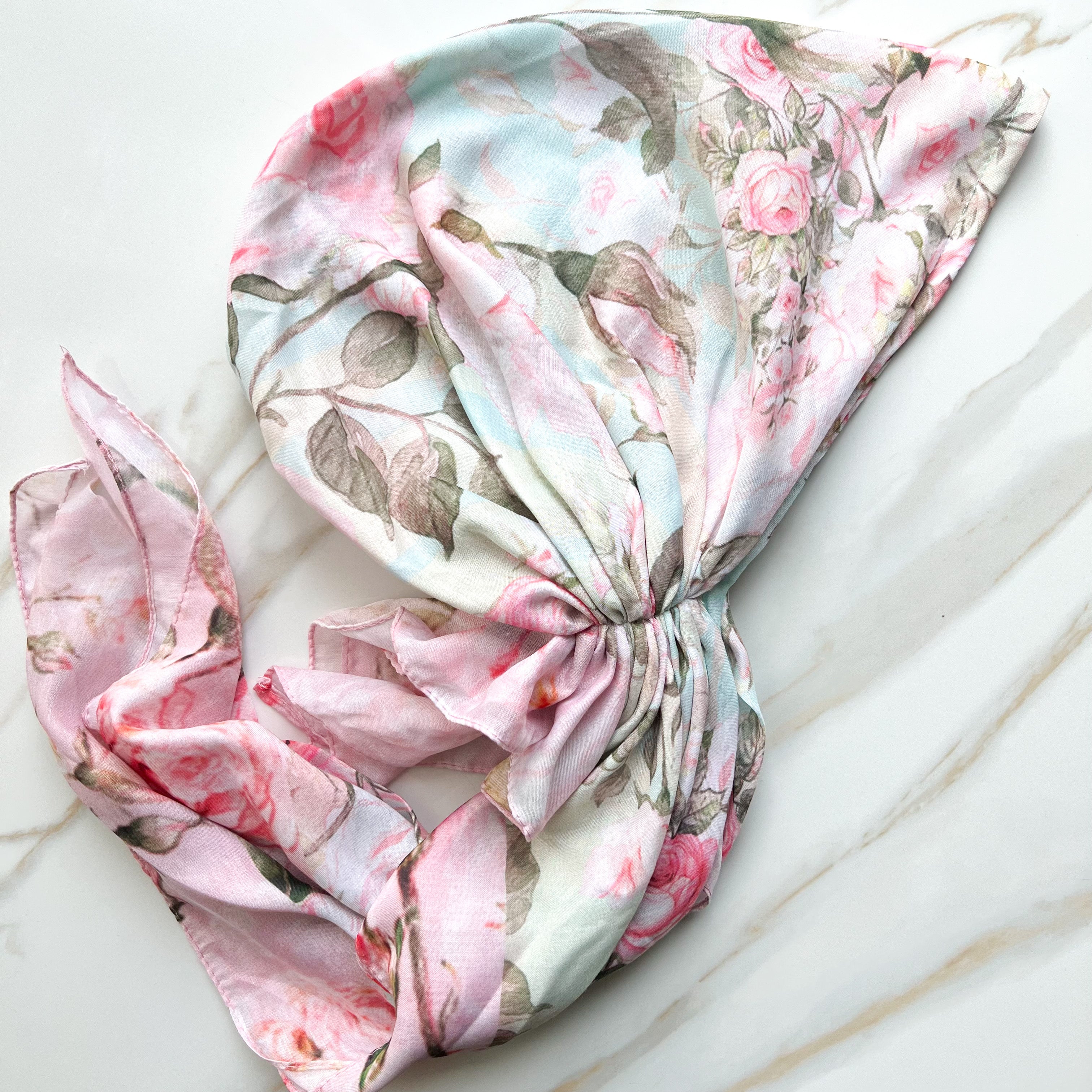 Lizzy 2.0 Pre-Tied Scarf