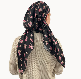 Midnight Rose Light Crinkle Pre-Tied Scarf