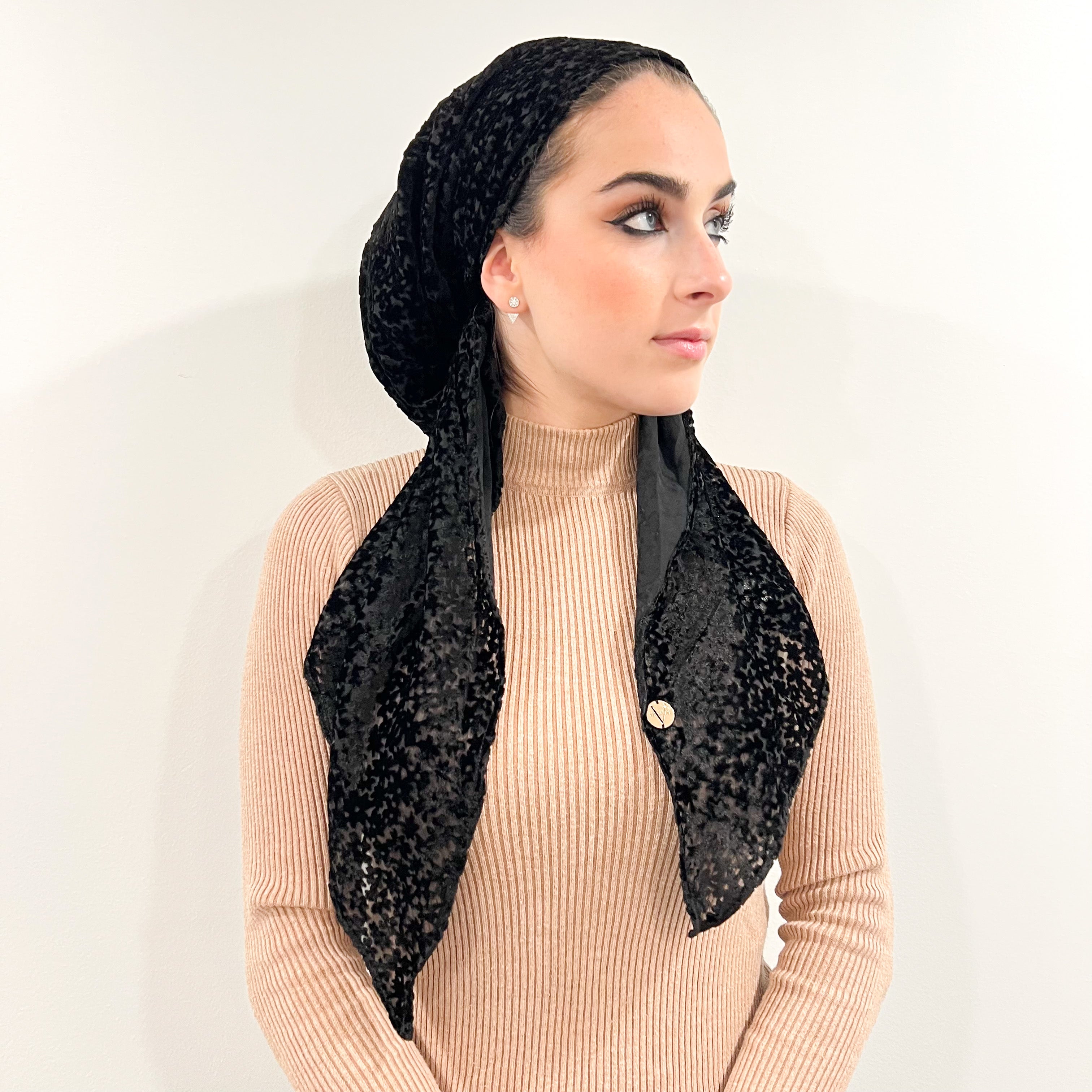 Odette Velvet Pre-Tied Scarf - Black
