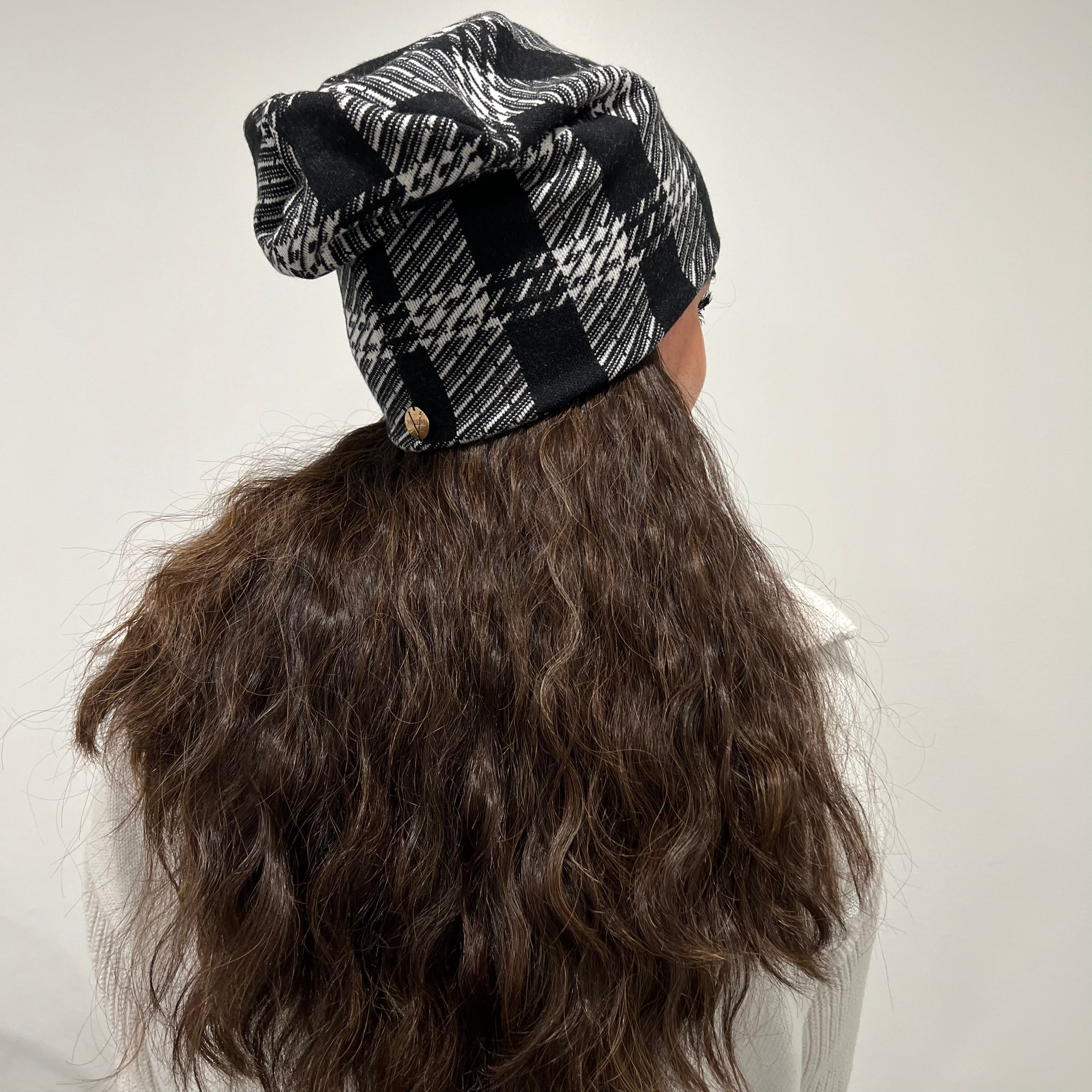 Houndstooth Cashmere Beanie