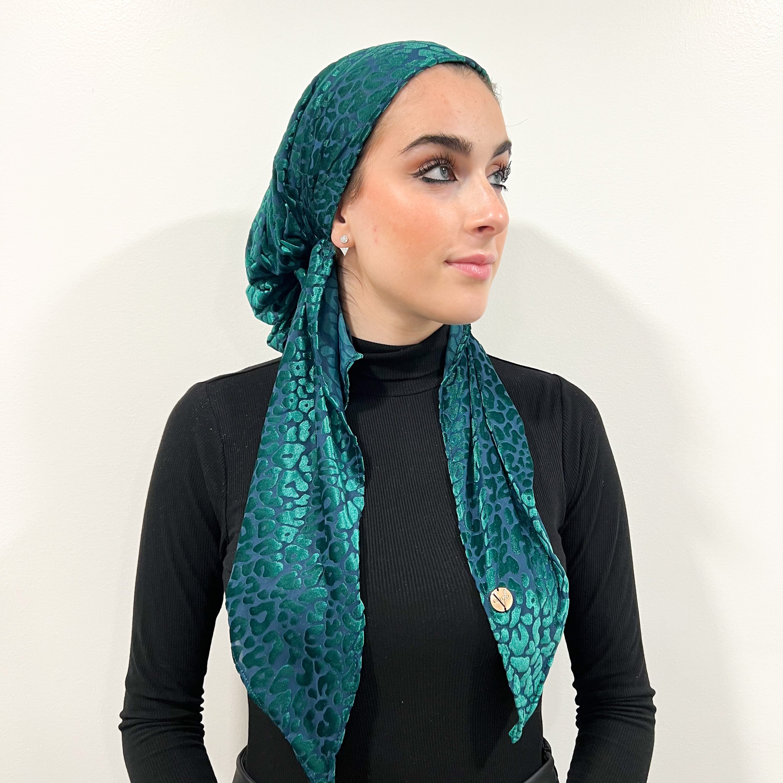 Leopard Velvet Pre-Tied - Green
