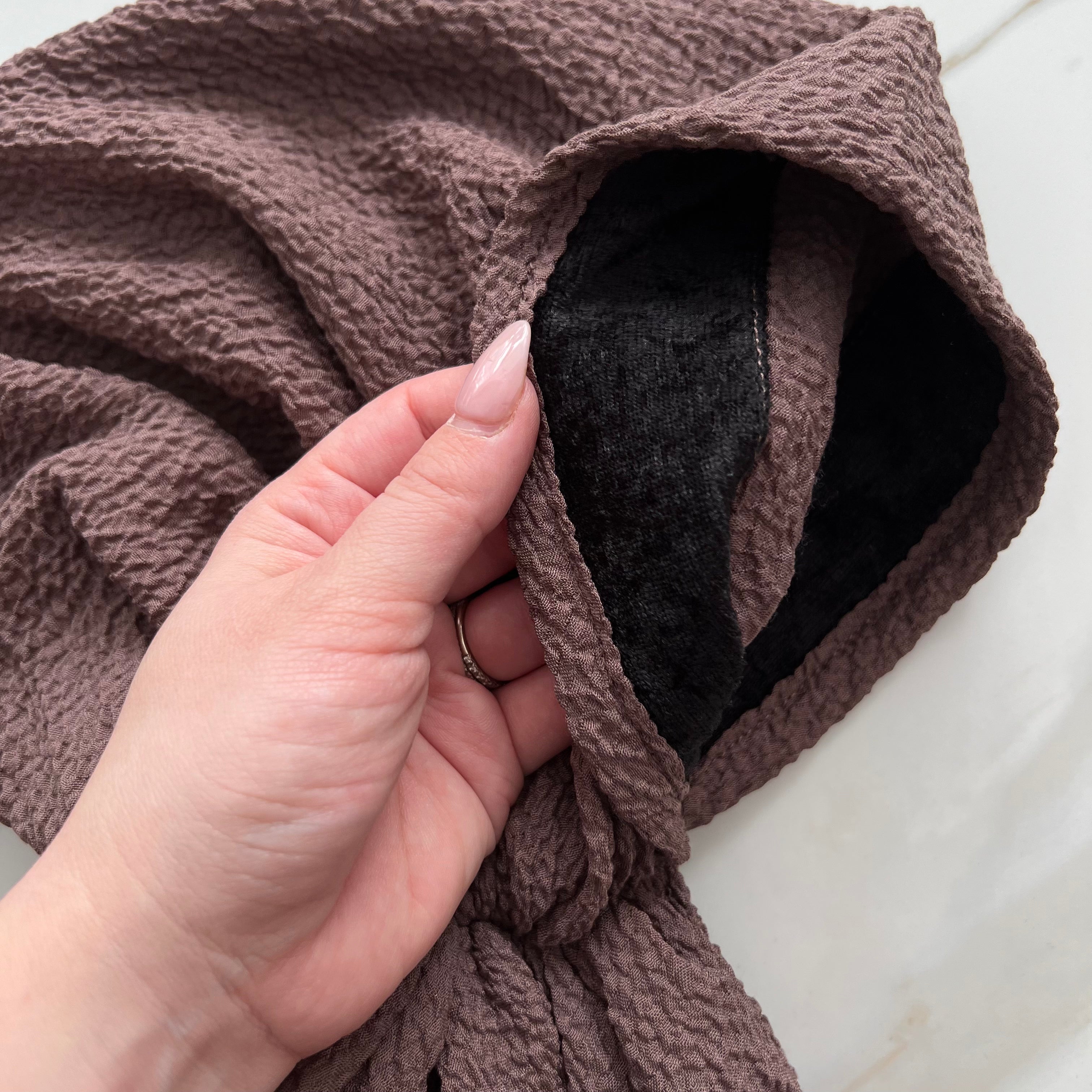 Crinkle Pre-Tied Scarf - Light Brown