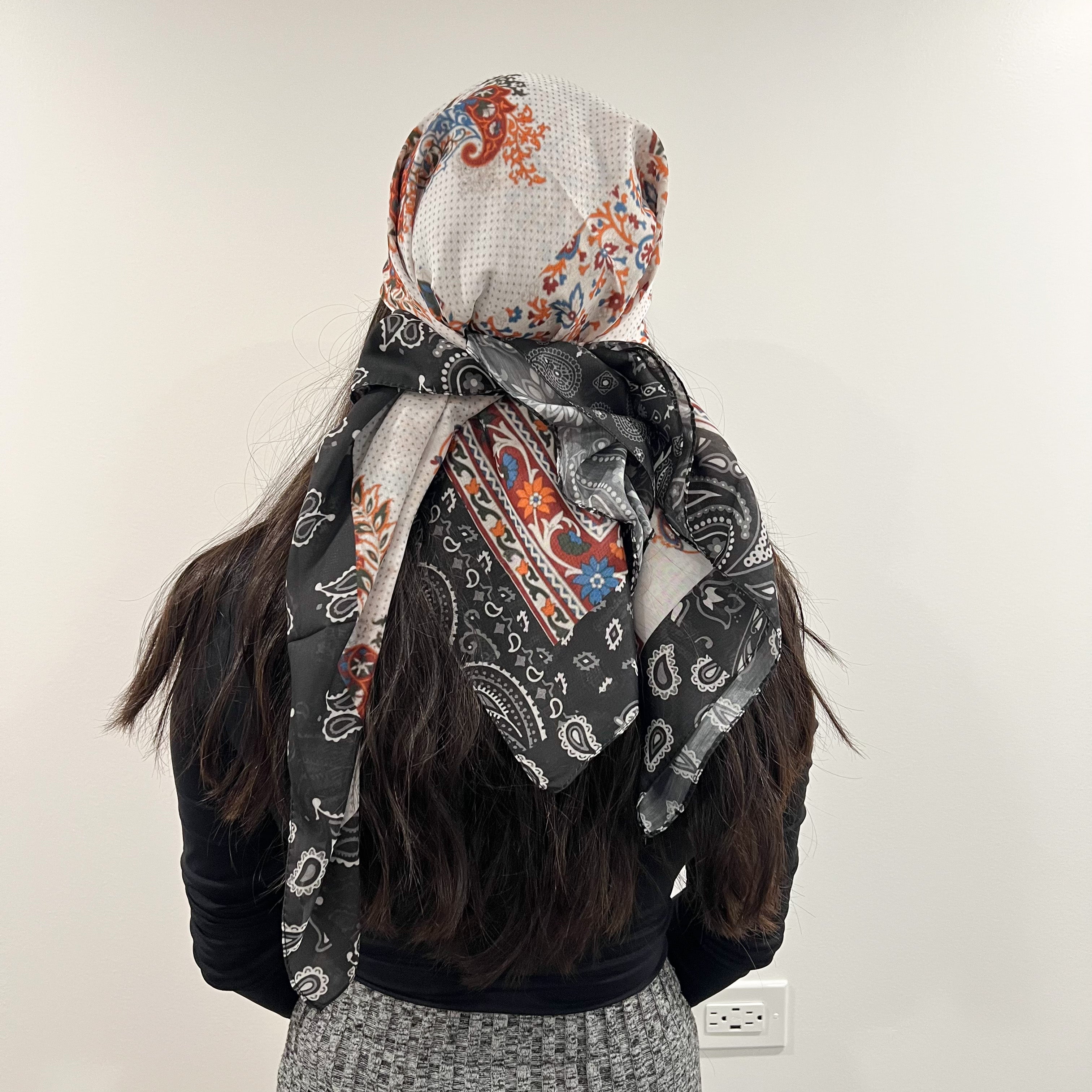 Beck Triangle Scarf