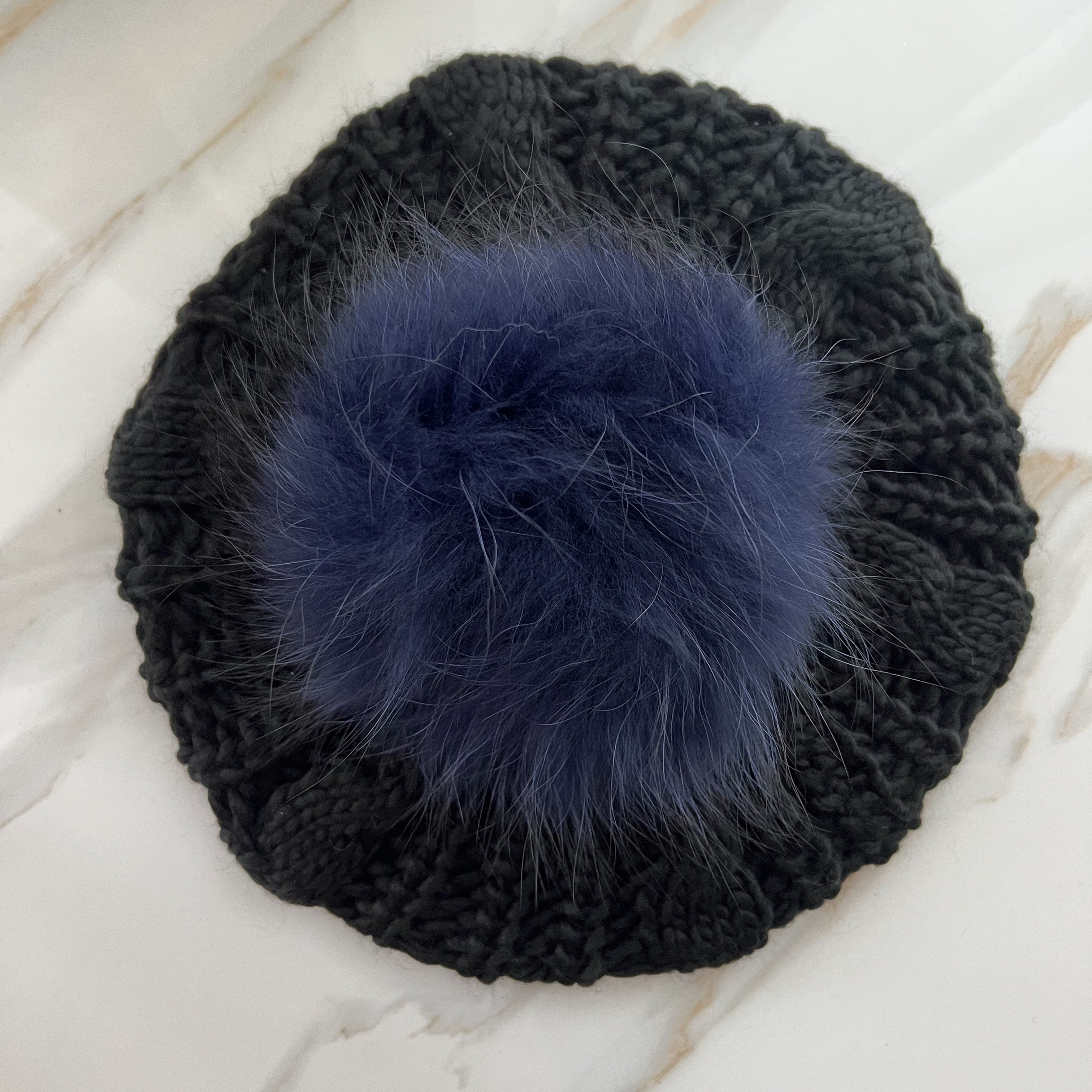 Black Winter Solid Pom Pom Cable Knit Beret