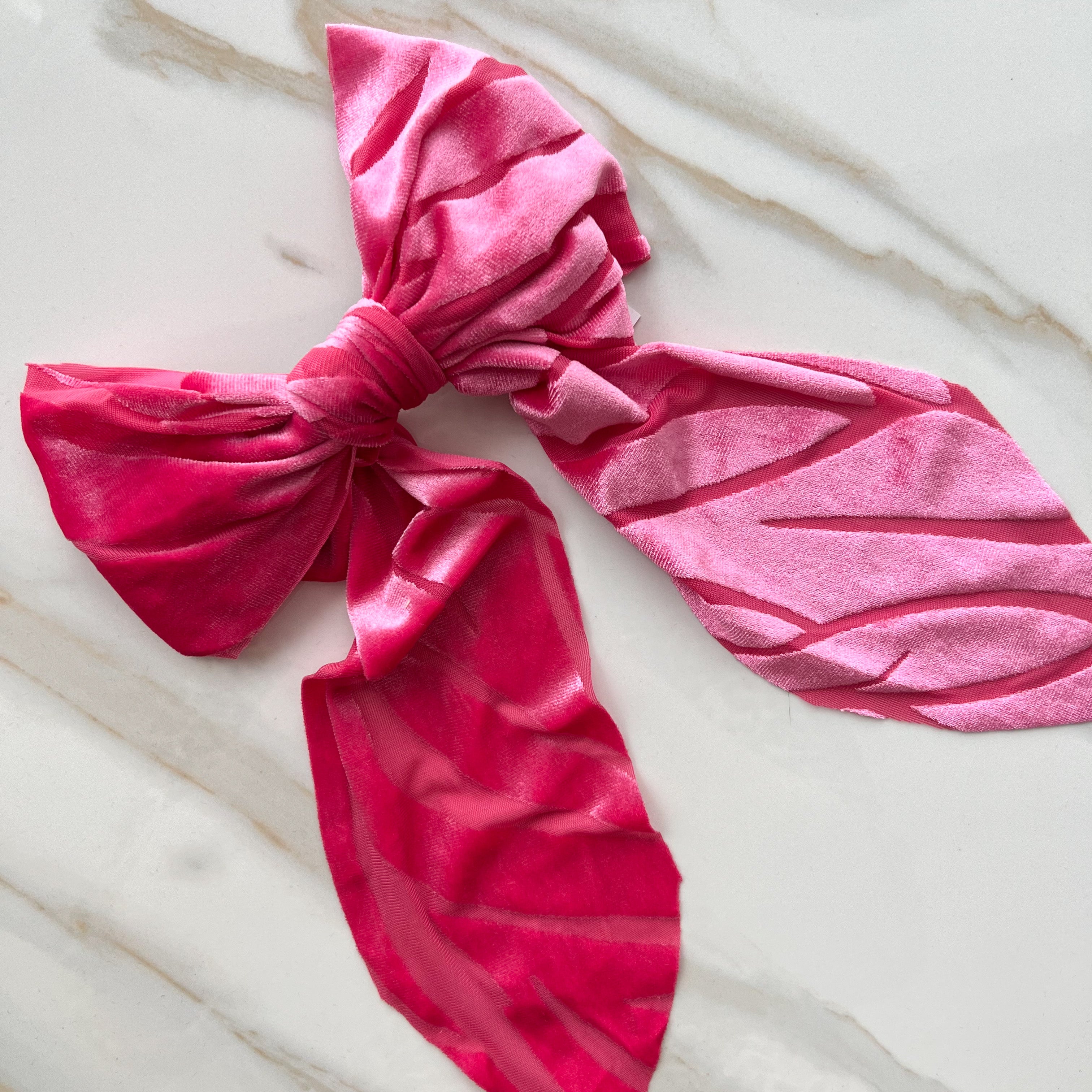 Claire Velvet Bow - Pink