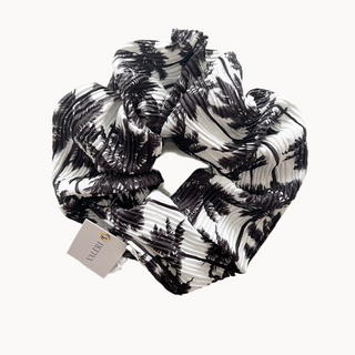 Axel Crinkle Scrunchie