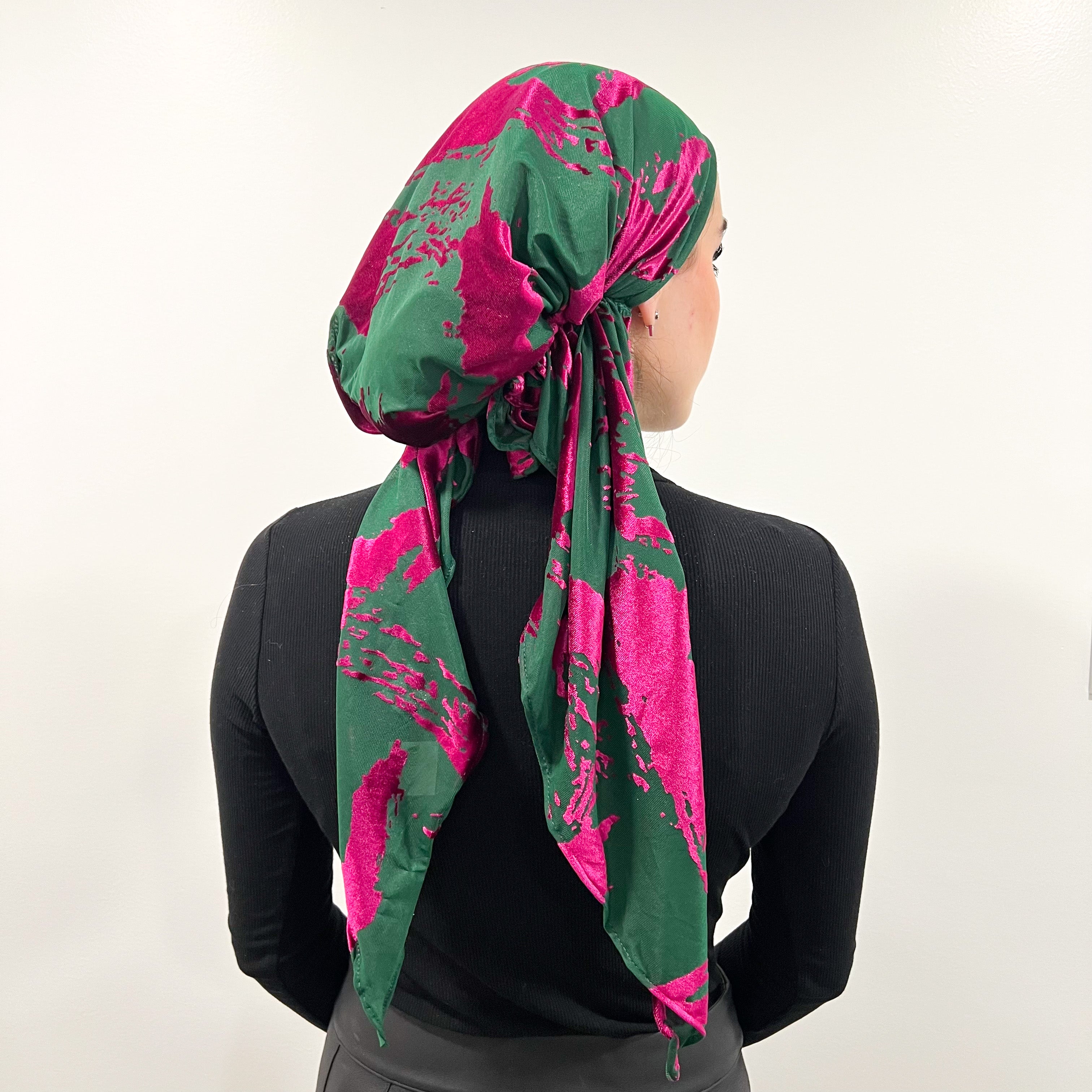 Gwenth Velvet Pre-Tied Scarf