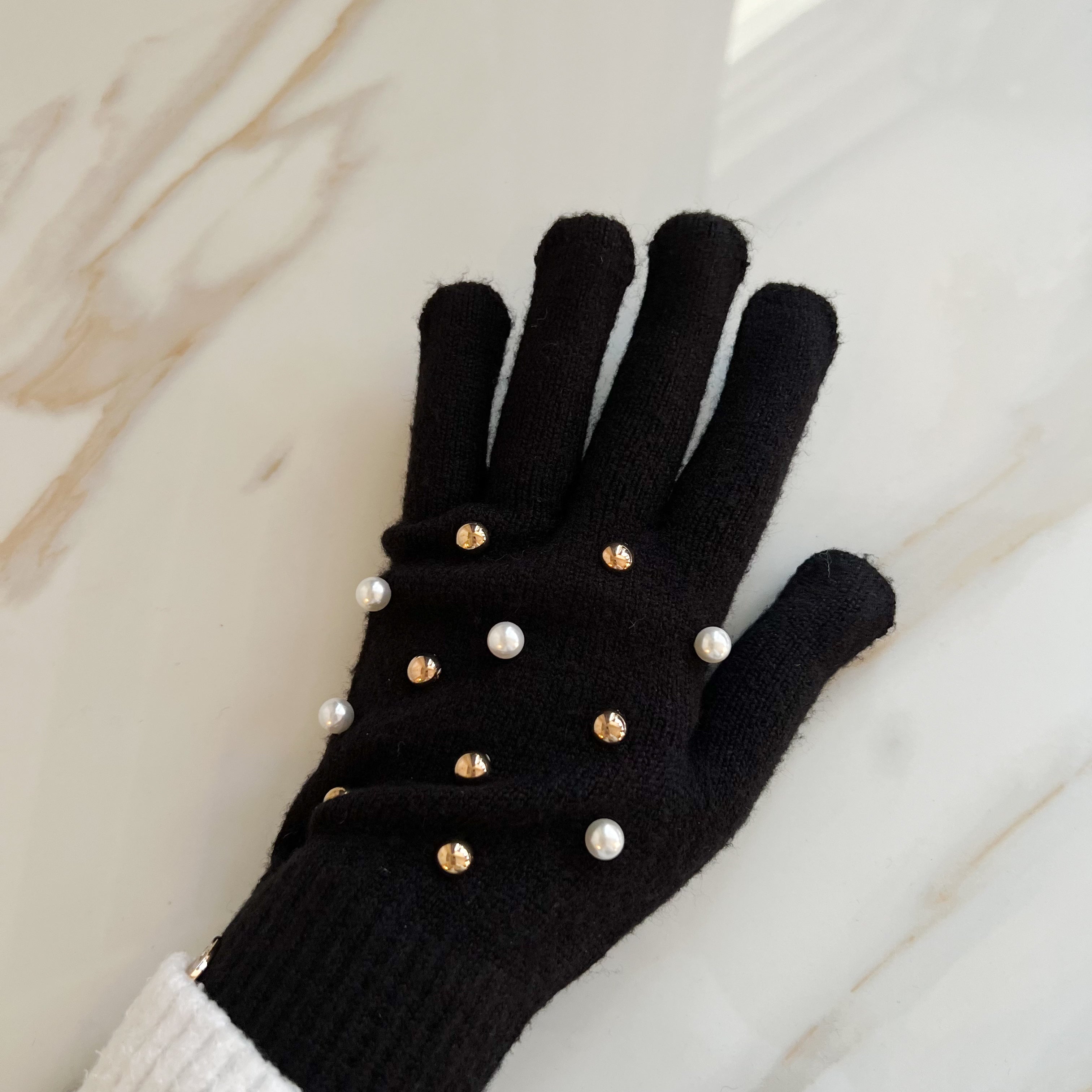 Pearla Gloves