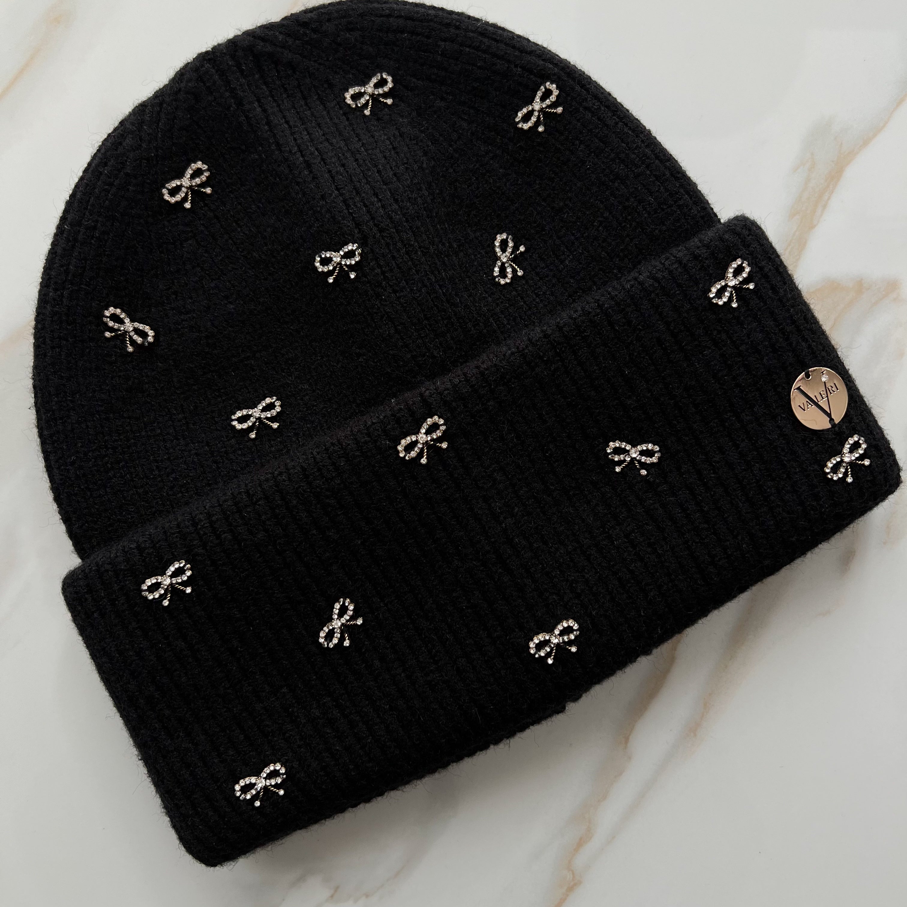 VALERI Bow Cuff Beanie - Black