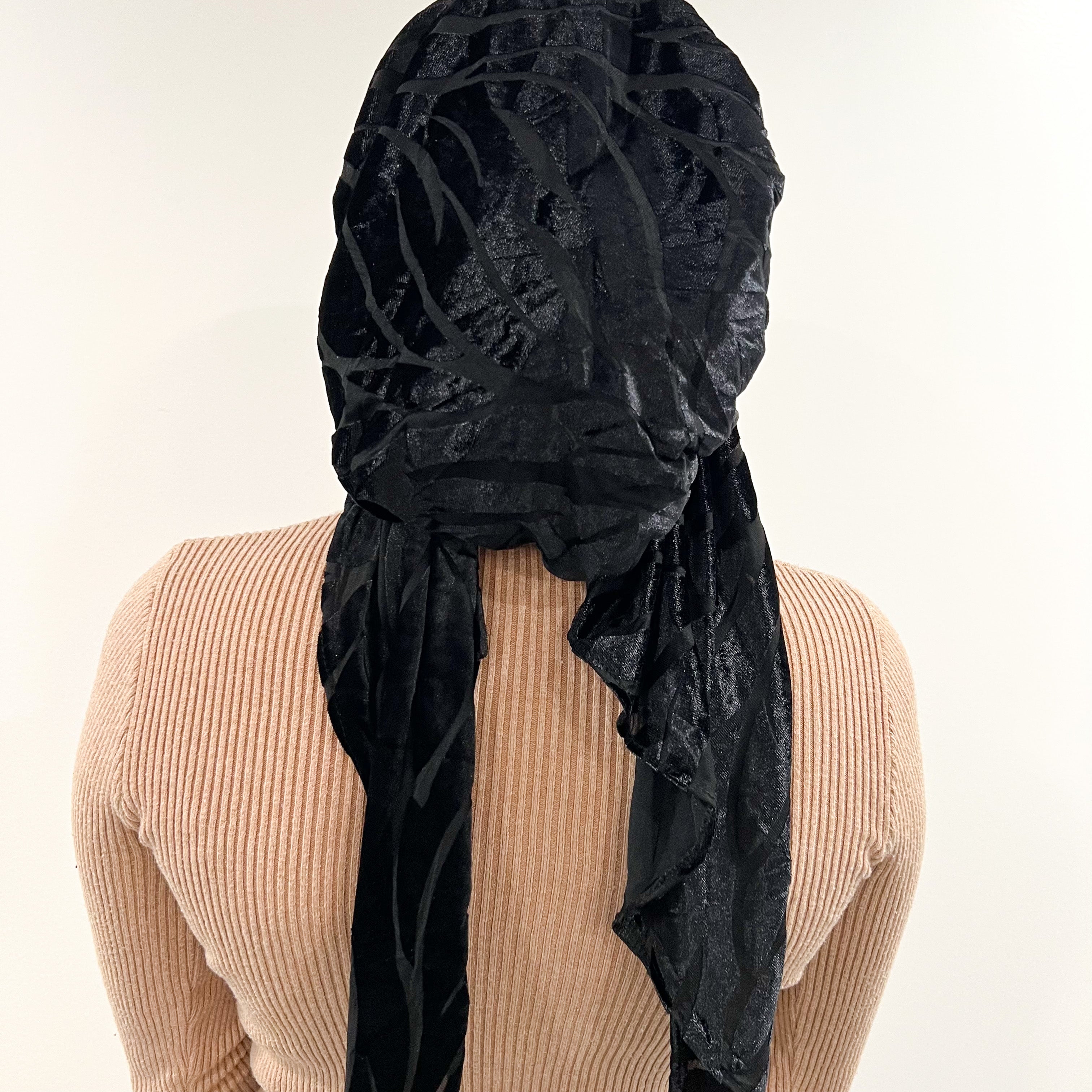 Claire Velvet Pre-Tied Scarf - Black
