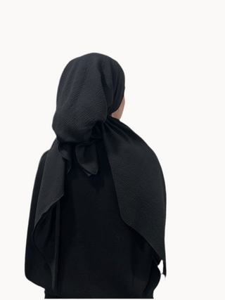 Black Crinkle Pre-Tied Scarf