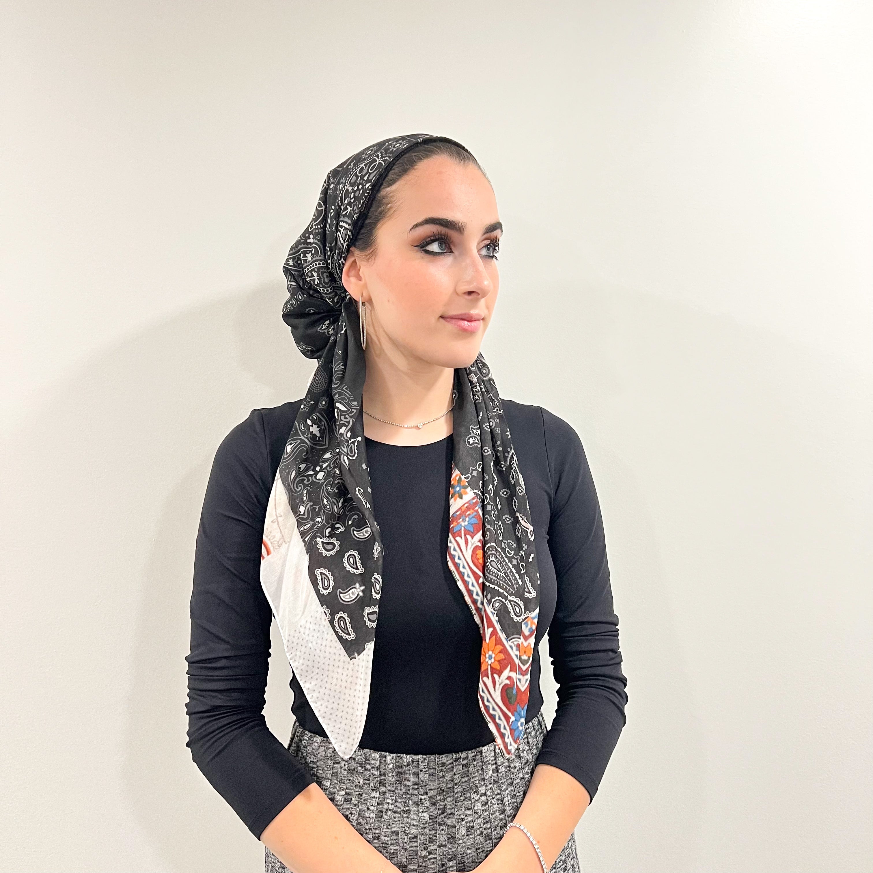 Annie Pre-Tied Scarf