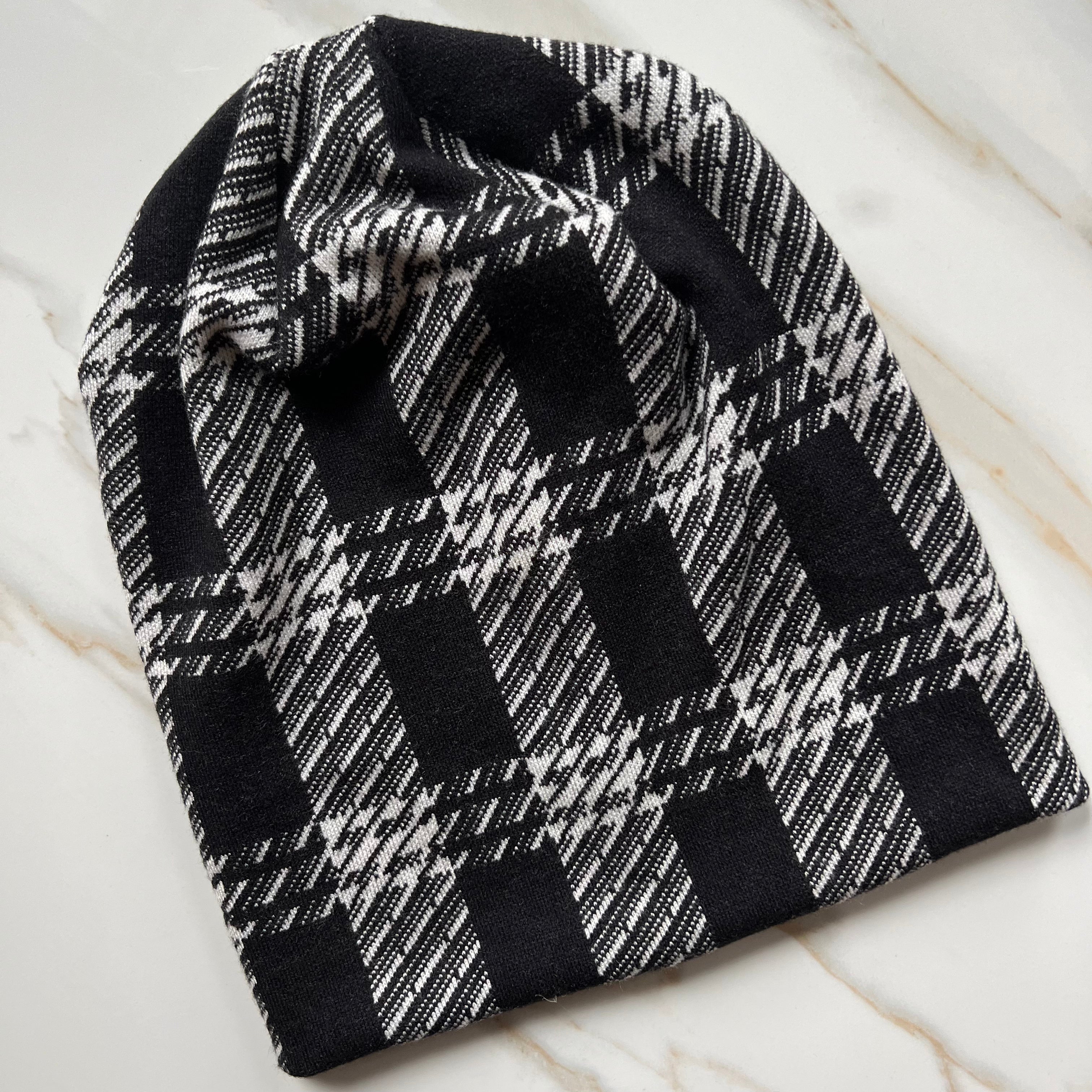 Houndstooth Cashmere Beanie