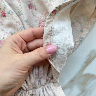 Rosie Light Crinkle Pre-Tied Scarf