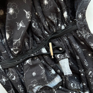 Valeri Signature Bloom Black Light Crinkle Pre-Tied Scarf