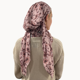 Blushwood Light Crinkle Pre-Tied Scarf