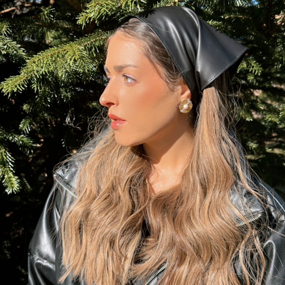 Black Leather Bandana with Velvet