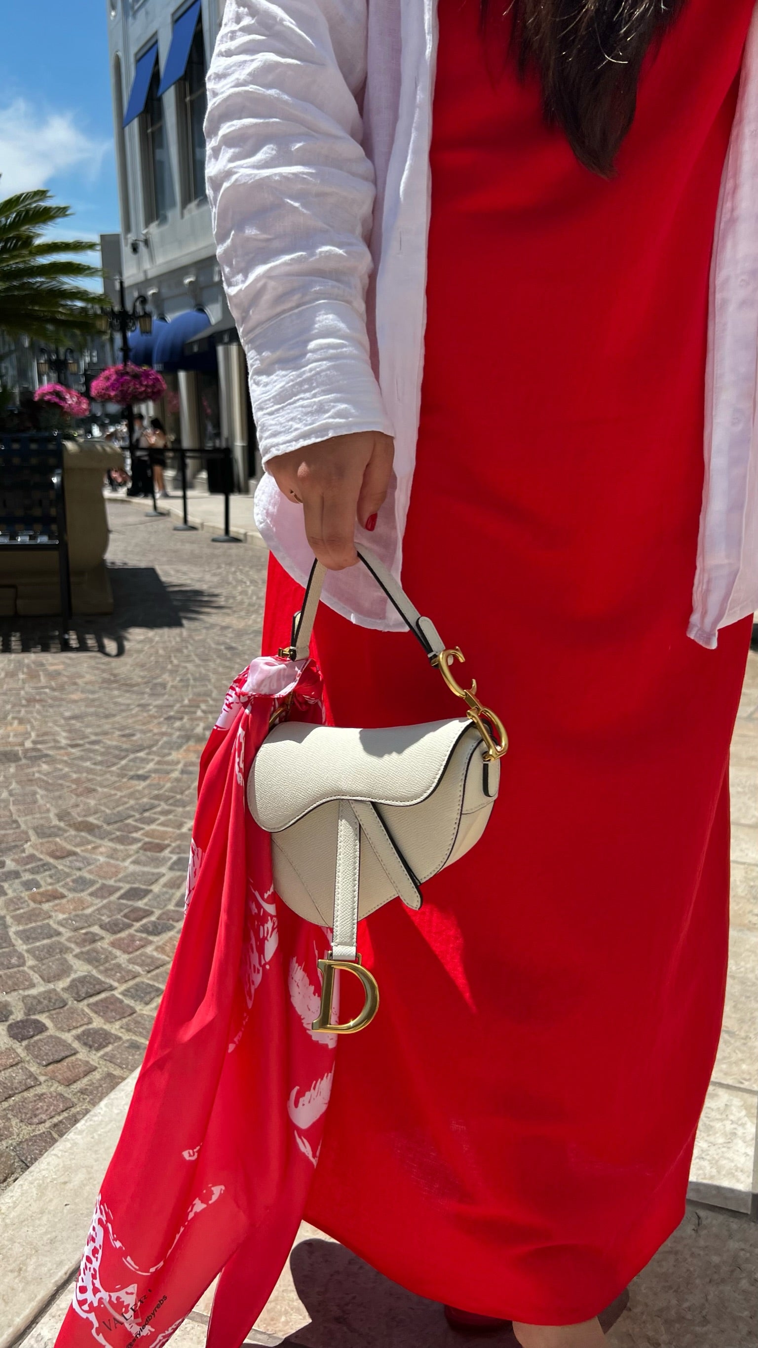 Scarlet Safari X @styledbyrebs Satin Open Square Scarf