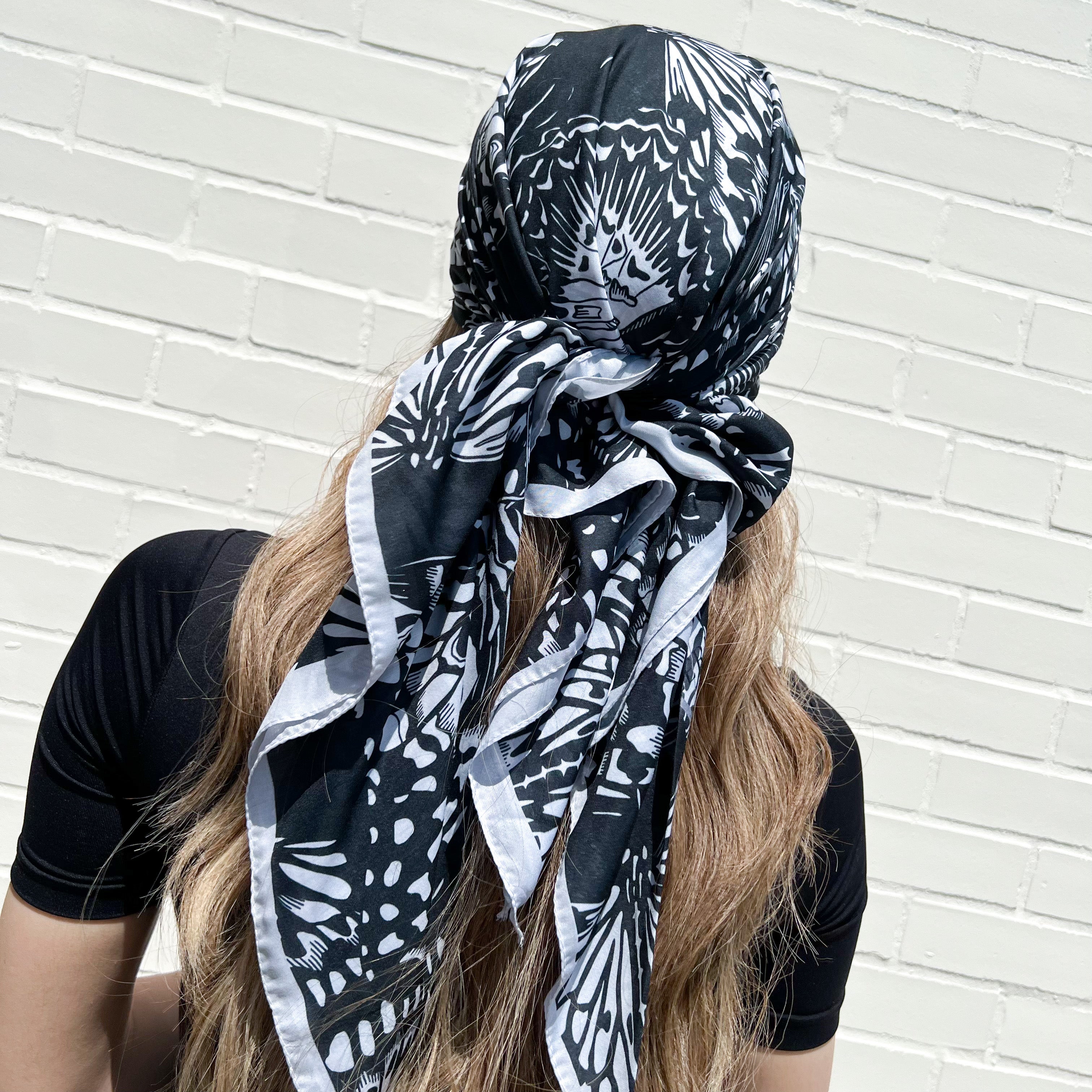 Flutter Triangle Scarf