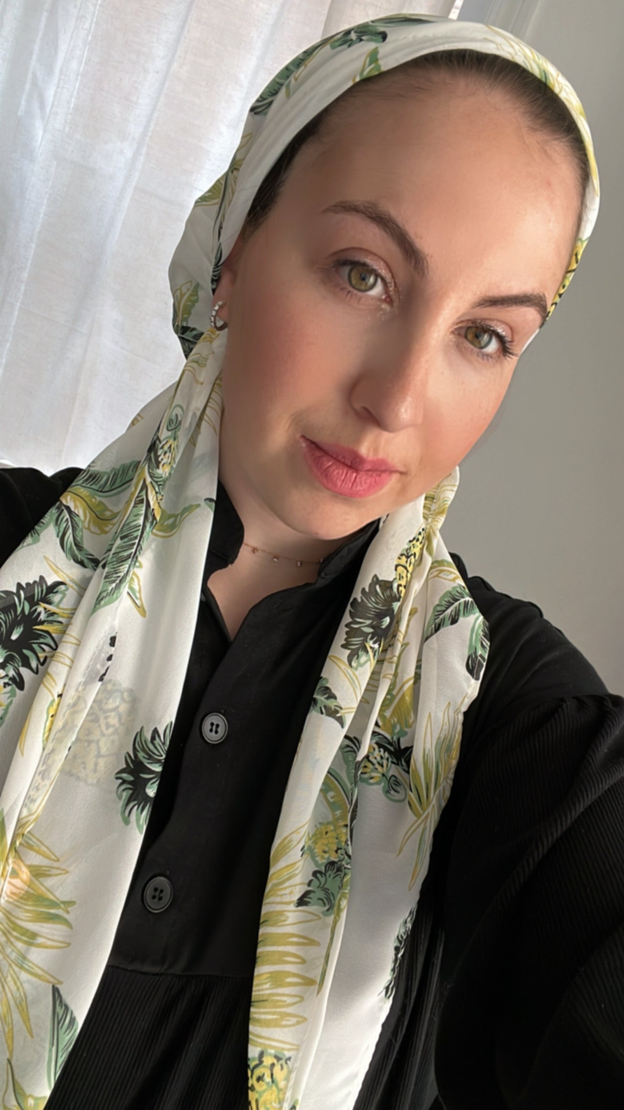 Pineapple Pre-Tied Scarf