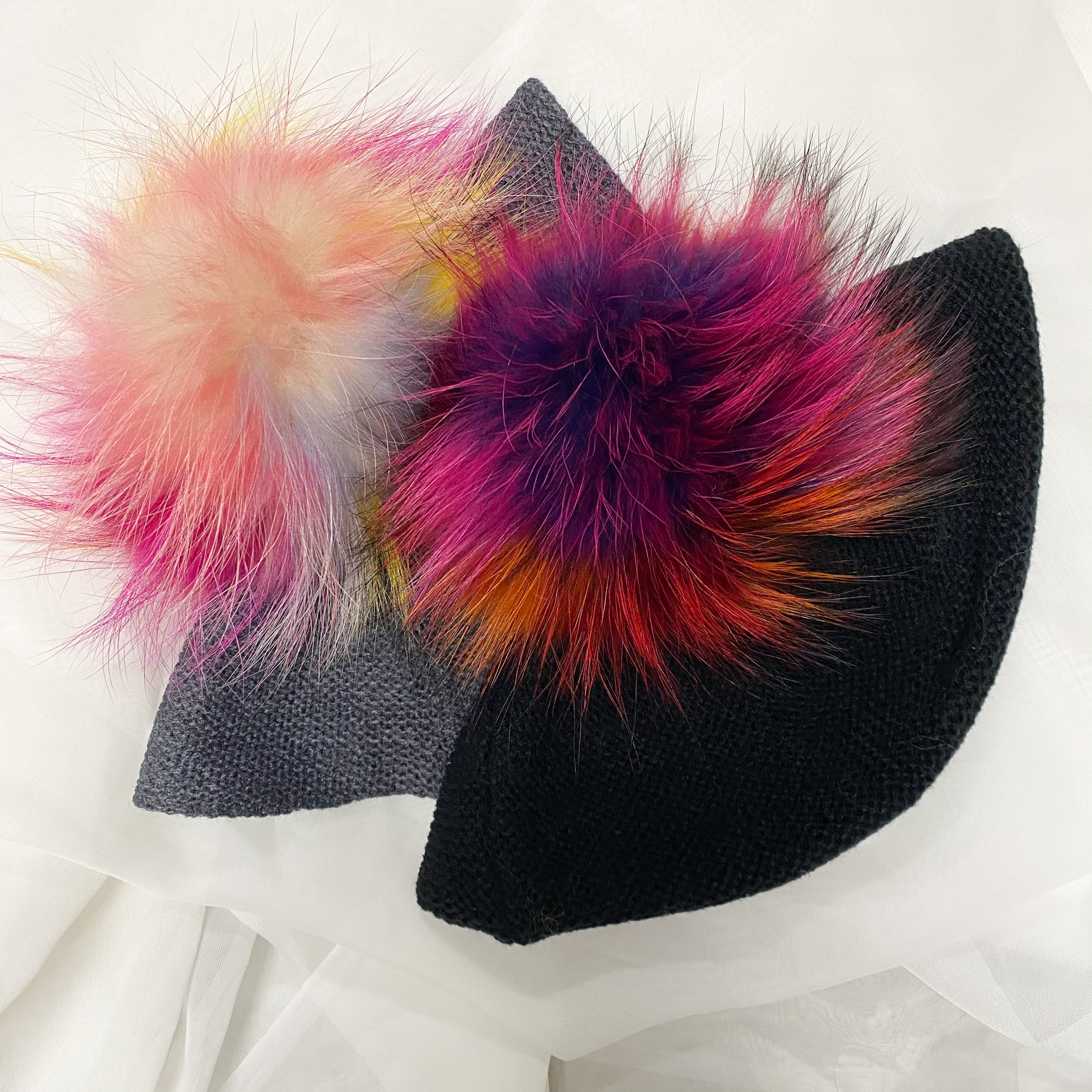 VALERI Signature Lightweight Multi Pom Pom Beret