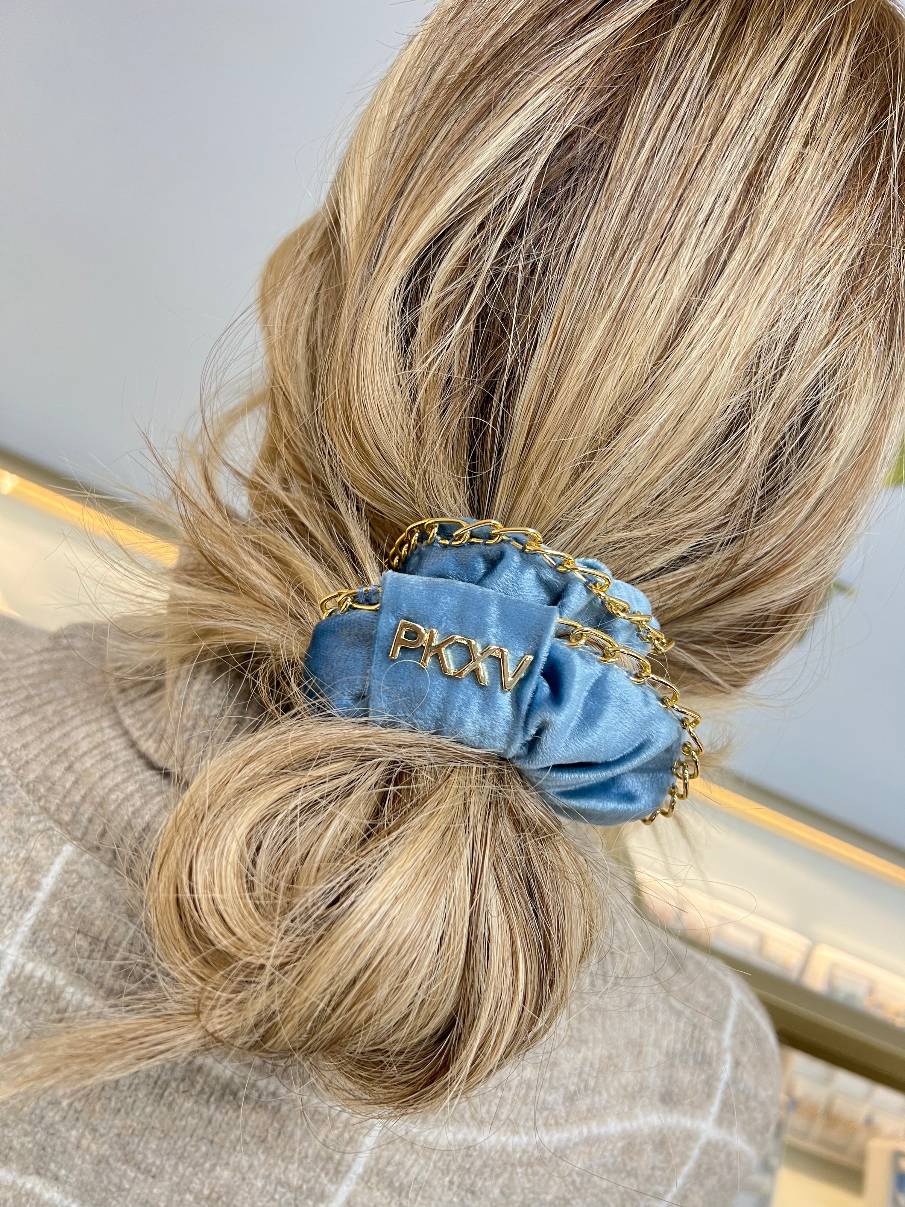 Velvet Chain PK HART X V Scrunchie