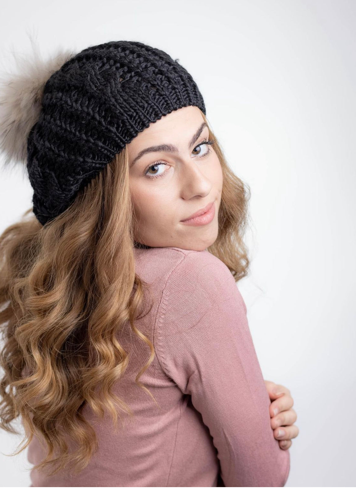 Black Winter Solid Pom Pom Cable Knit Beret